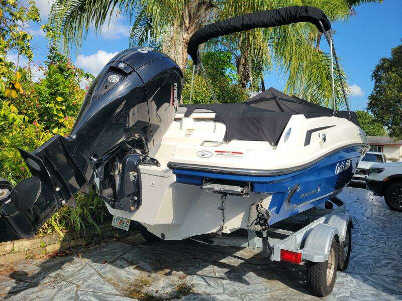2023 Bayliner VR6 OB