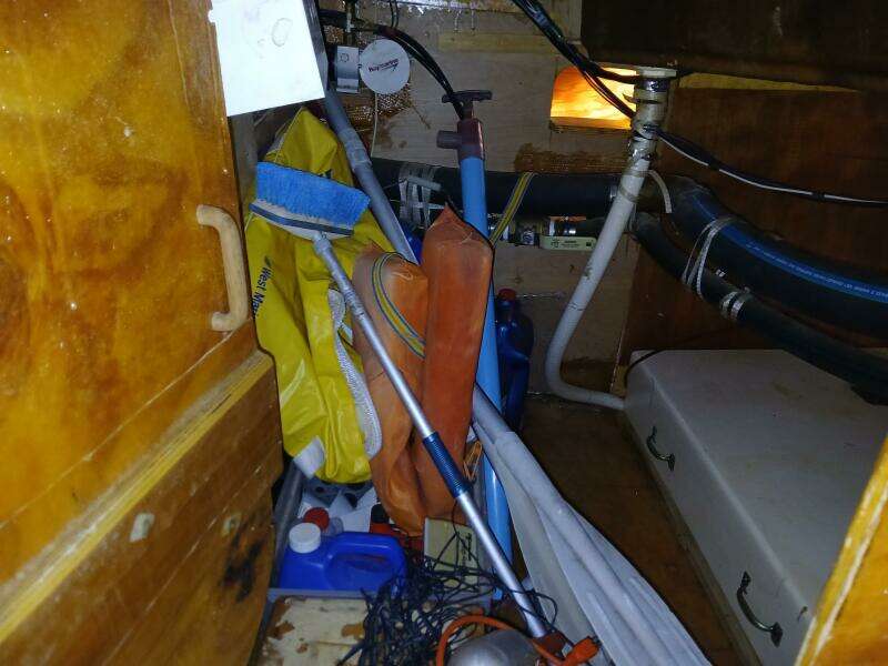 1976 Islander Freeport