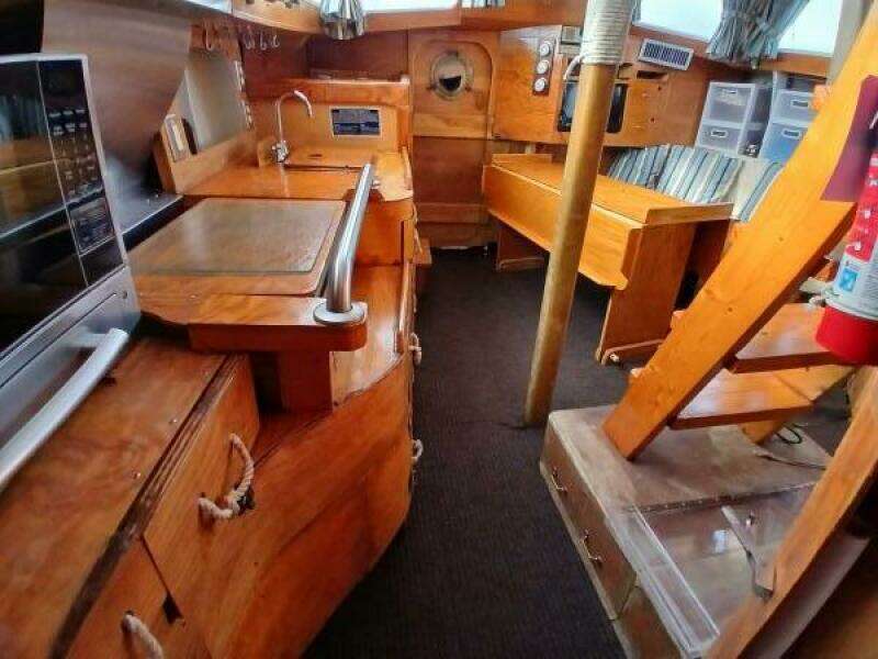 1976 Islander Freeport