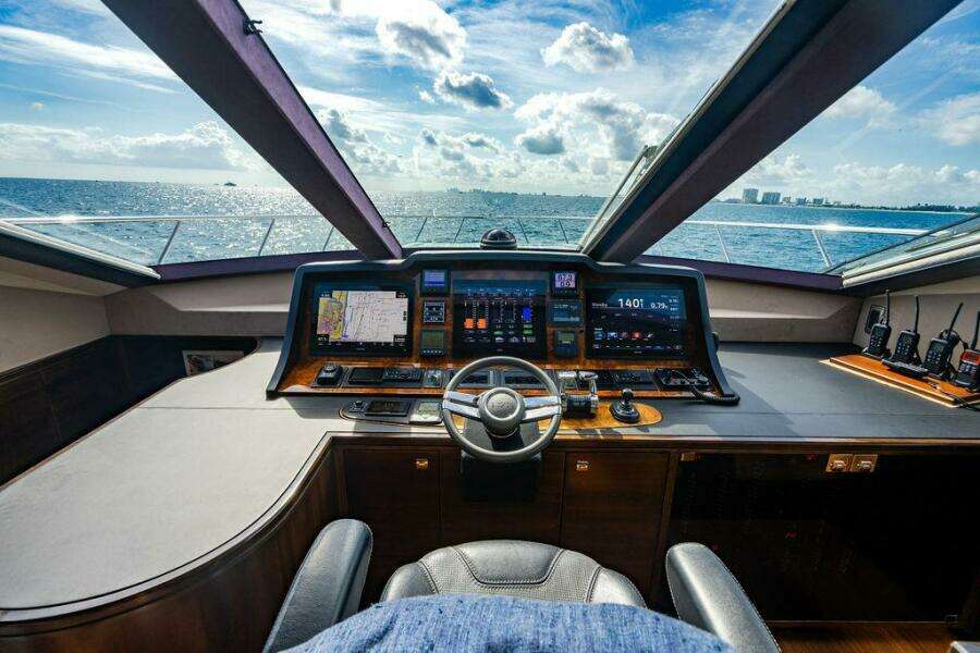 2013 Lanzarote 73 Custom M/Y