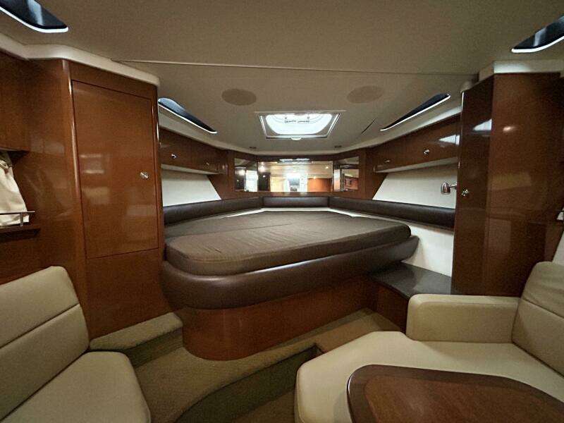 2014 Sea Ray 350 Sundancer