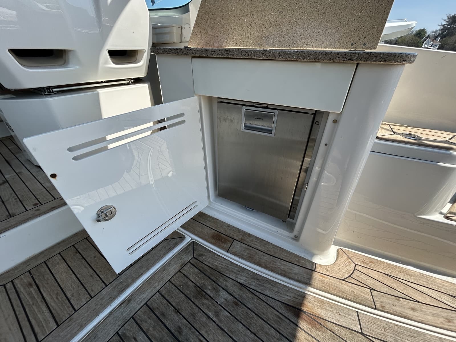 2014 Sea Ray 350 Sundancer