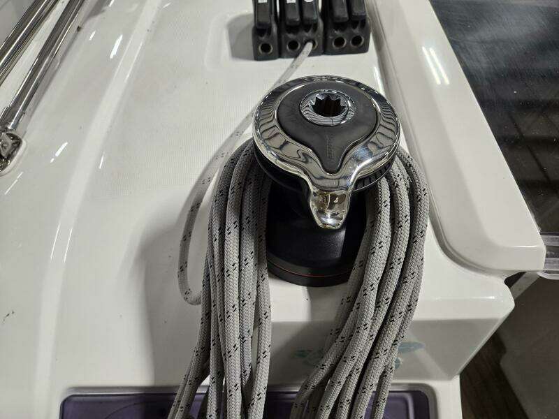 2021 Beneteau Oceanis 30.1