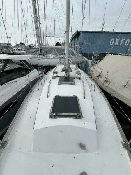 1986 Dickerson Tri-Cabin