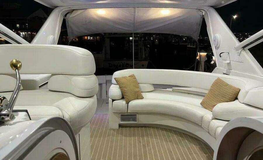 1996 Hatteras 39 Sport Express