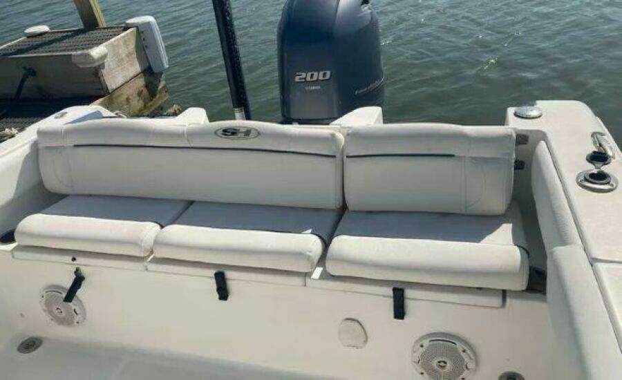 2017 Sea Hunt Ultra 234