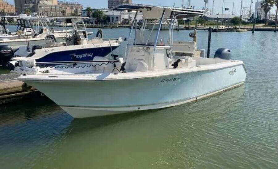 2017 Sea Hunt Ultra 234