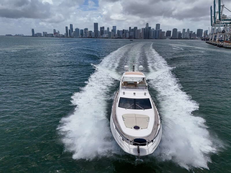 2012 Azimut 64 FLY