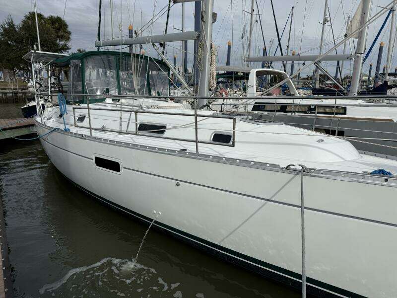 2002 Beneteau 361
