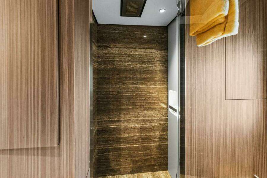 2018 Custom Line CL120