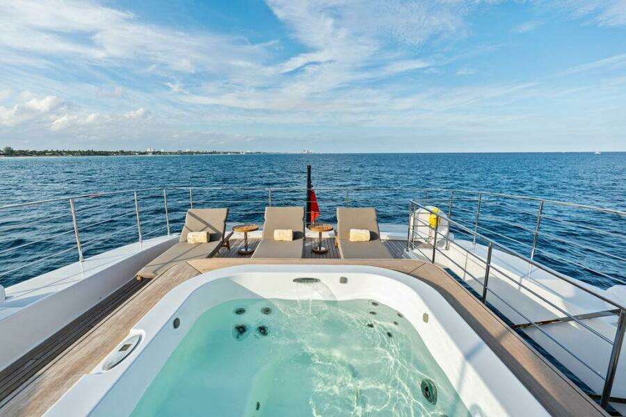 2018 Custom Line CL120