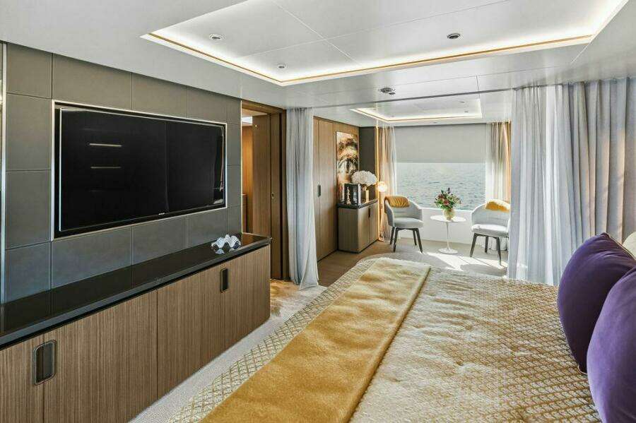 2018 Custom Line CL120