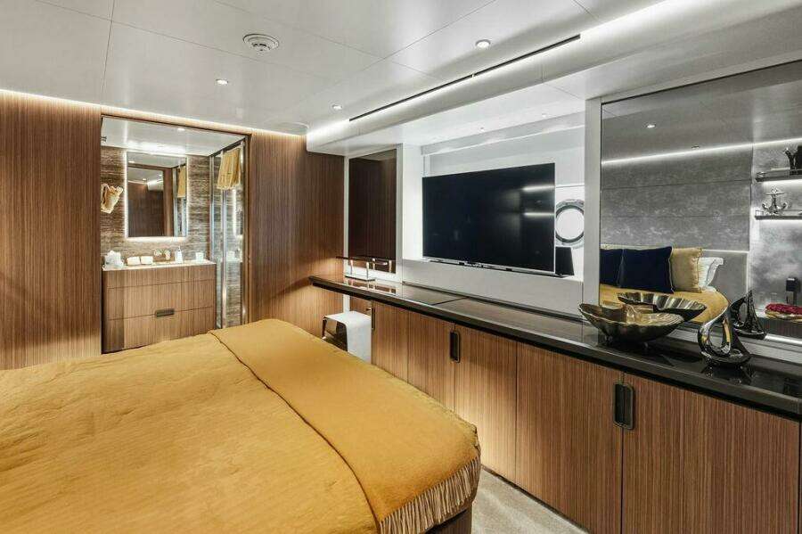 2018 Custom Line CL120