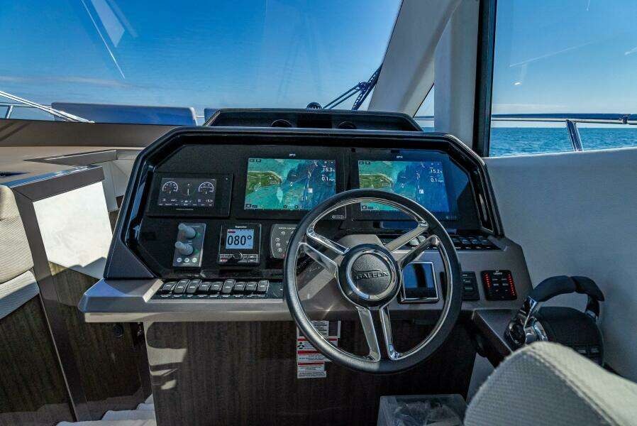 2021 Galeon 500 Fly