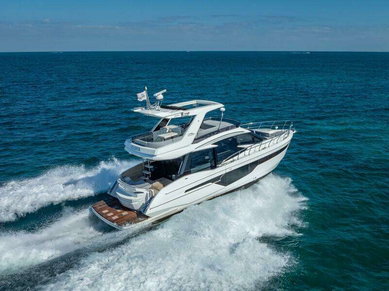 2021 Galeon 500 Fly