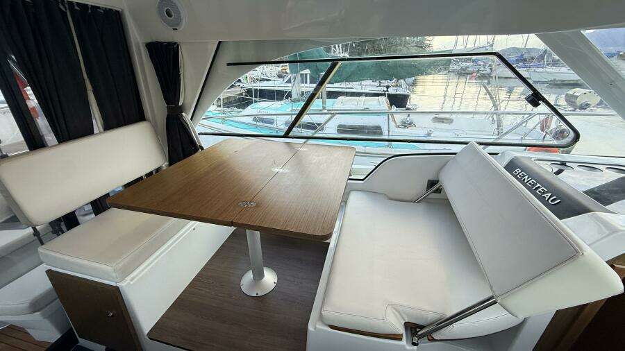 2020 Beneteau Antares 27