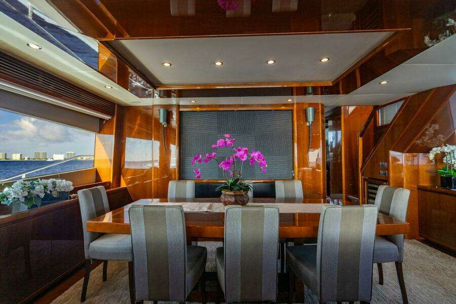 2010 Princess 95 M/Y