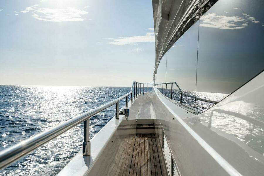 2010 Princess 95 M/Y