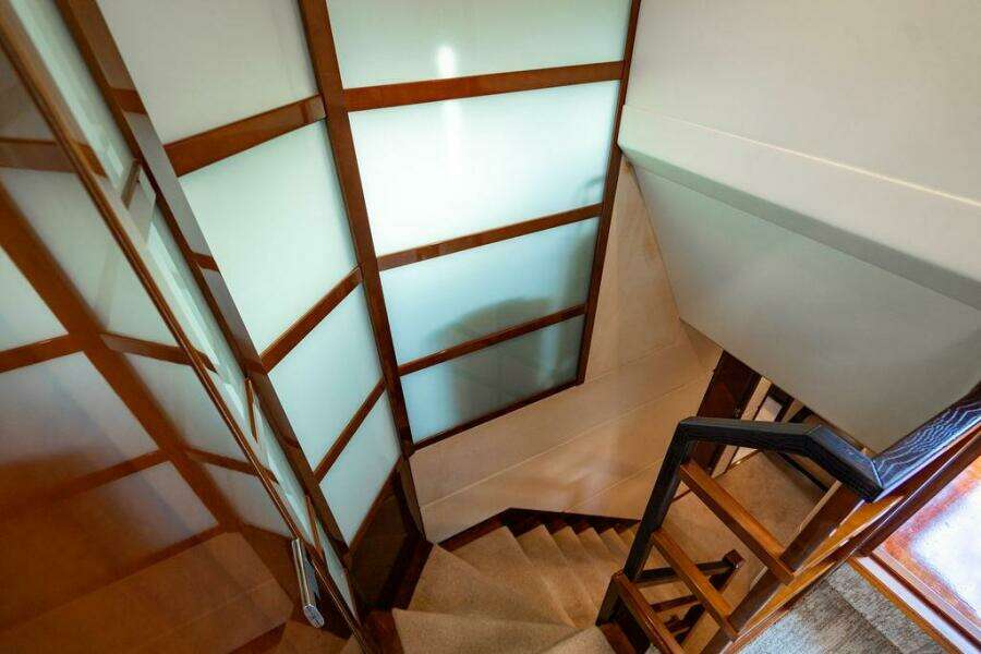 2010 Princess 95 M/Y