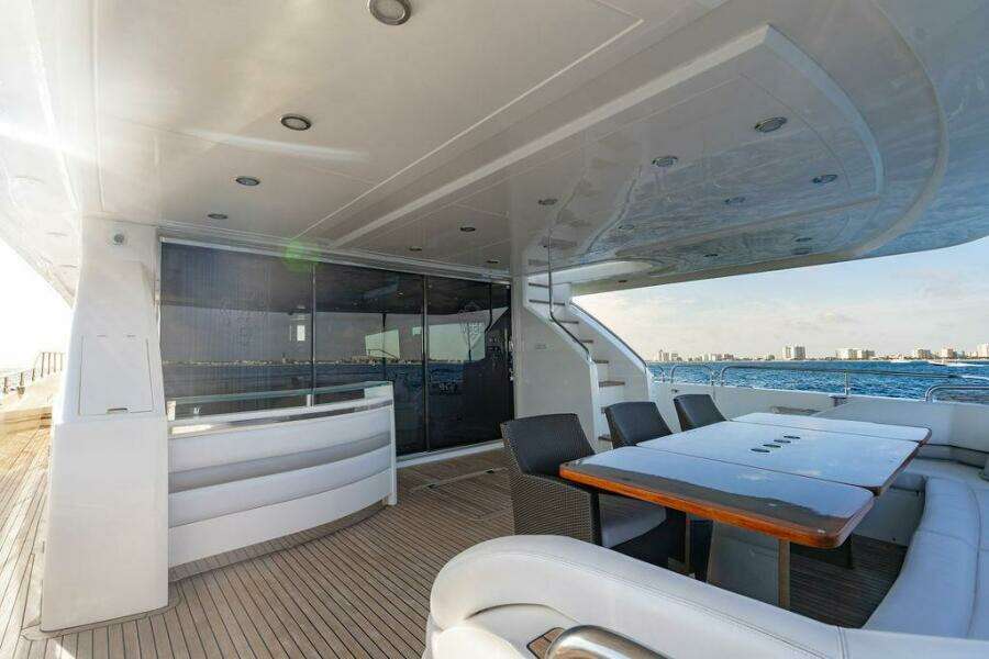 2010 Princess 95 M/Y