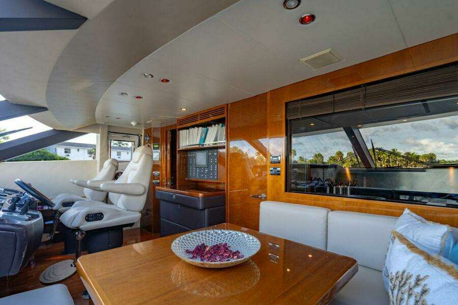 2010 Princess 95 M/Y