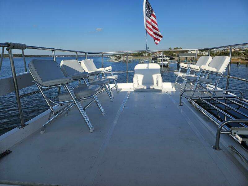 2003 Johnson Flybridge