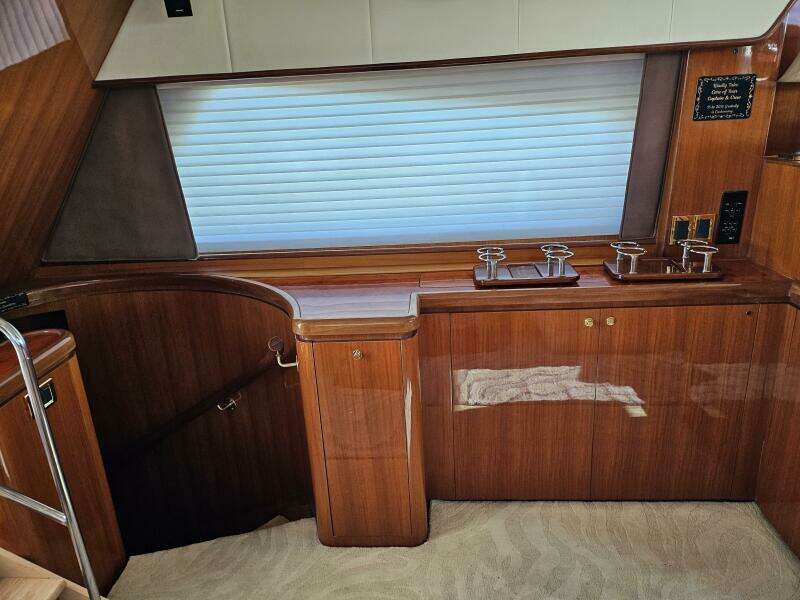 2003 Johnson Flybridge