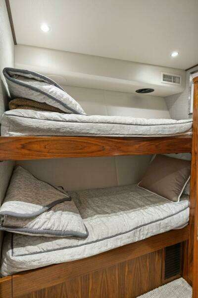 2021 Viking 68 CNV 'Plan B'