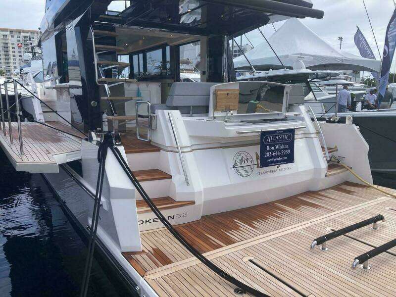 2024 Okean 52 Flybridge