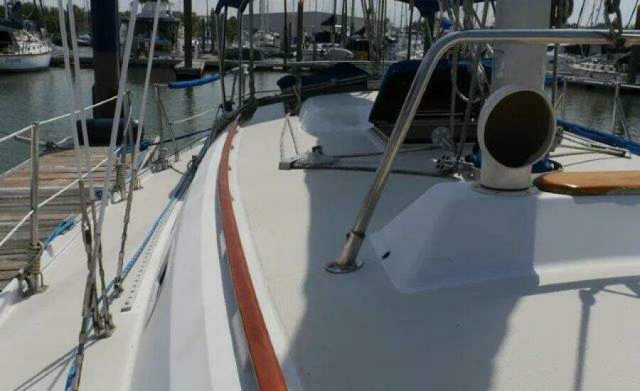 1986 Ericson 35 MKII