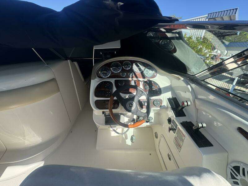 2002 Sea Ray 290 Bowrider