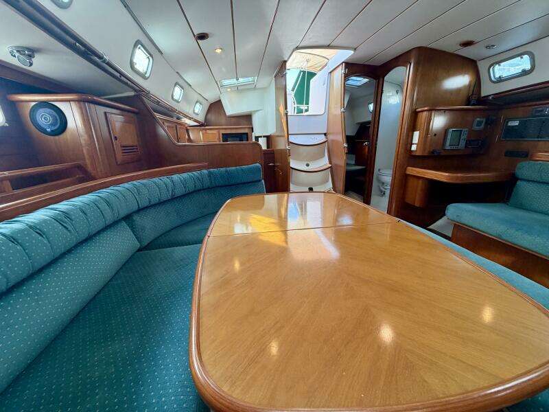 2000 Beneteau Oceanis 461