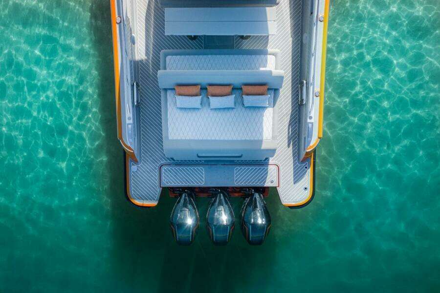 2027 Canados Gladiator 431 Speedster