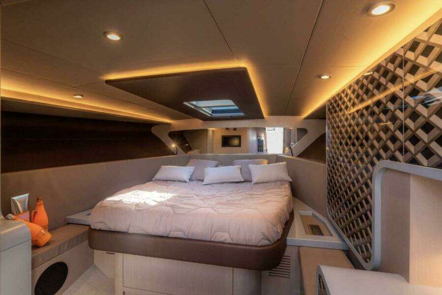 2027 Canados Gladiator 431 Speedster