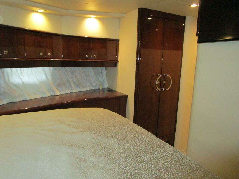 VIP Cabin Looking Stbd