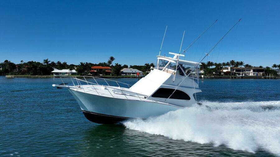 2001 Post 42 Convertible