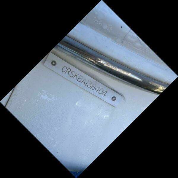 2004 Cruisers Yachts 