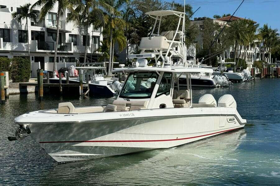 2023 Boston Whaler 360 Outrage