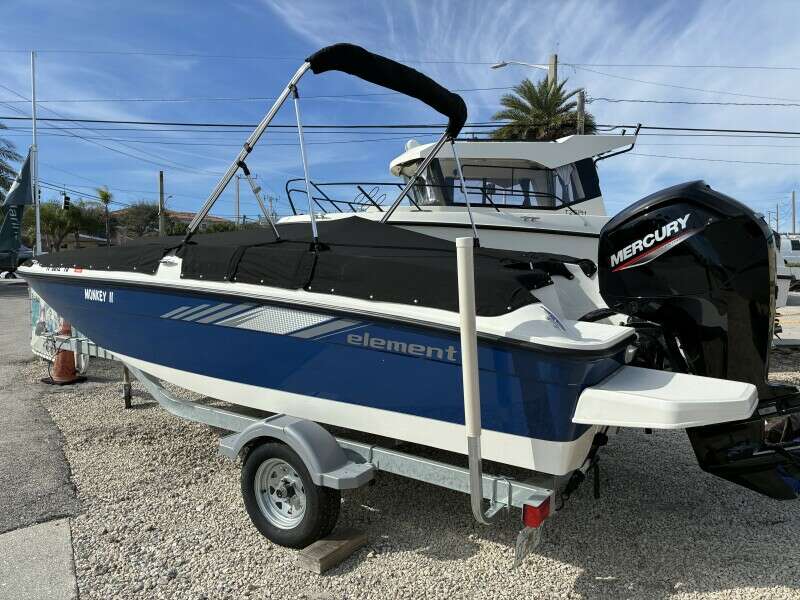 2023 Bayliner 180XL Element