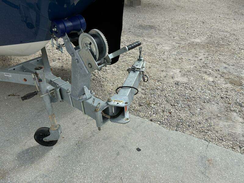 2023 Bayliner 180XL Element