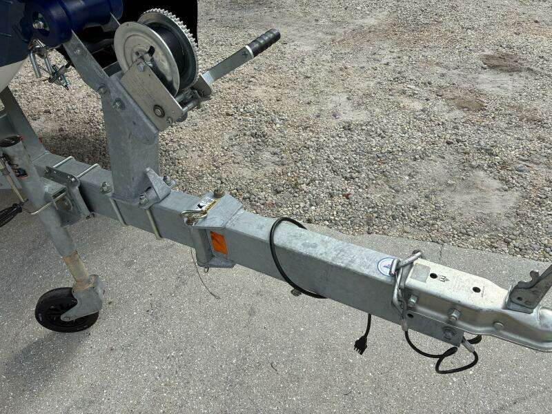 2023 Bayliner 180XL Element