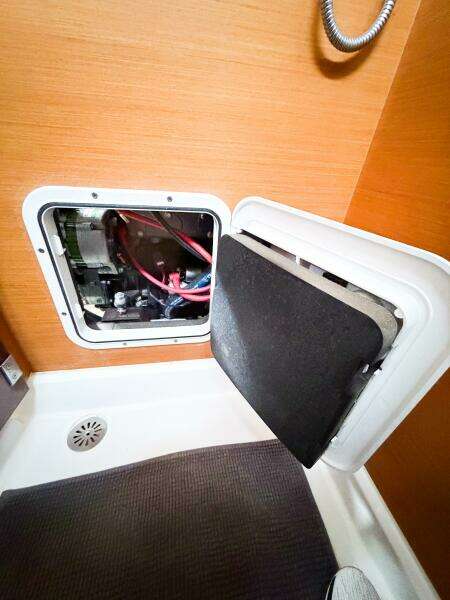 2013 Jeanneau Sun Odyssey 409