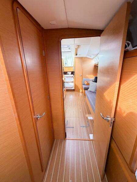 2013 Jeanneau Sun Odyssey 409