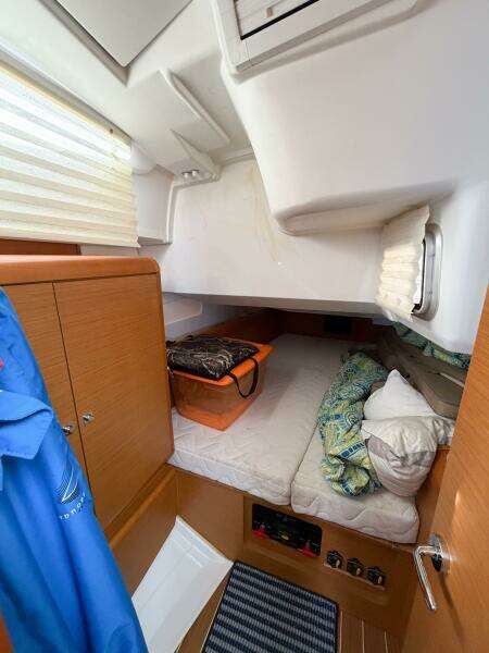 2013 Jeanneau Sun Odyssey 409