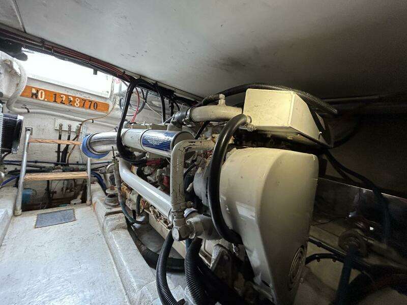 2000 Riviera 34 Convertible