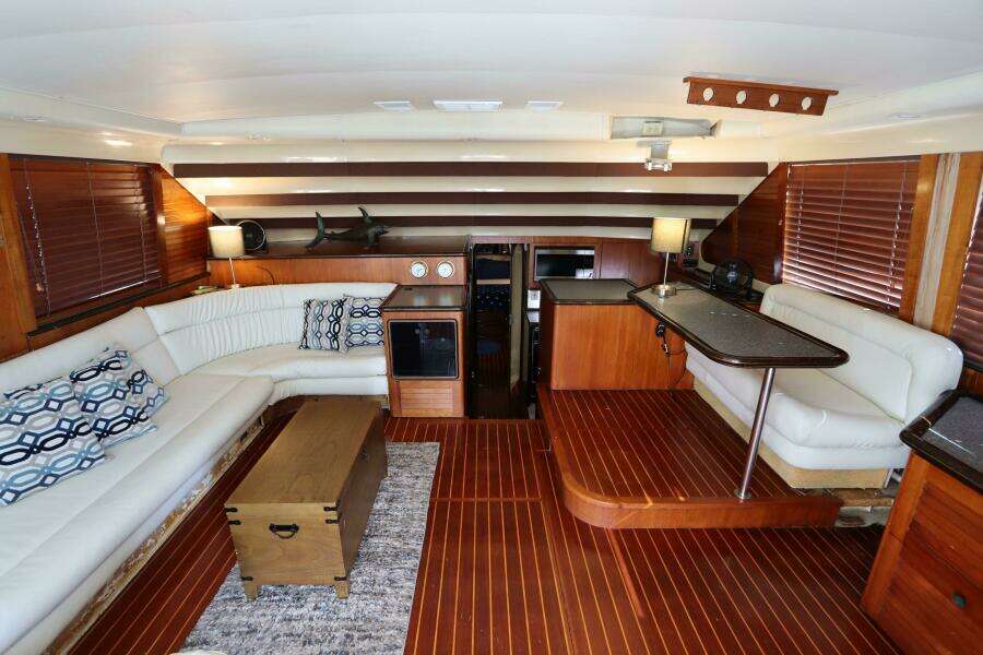 1991 Spectrum 48 Convertible