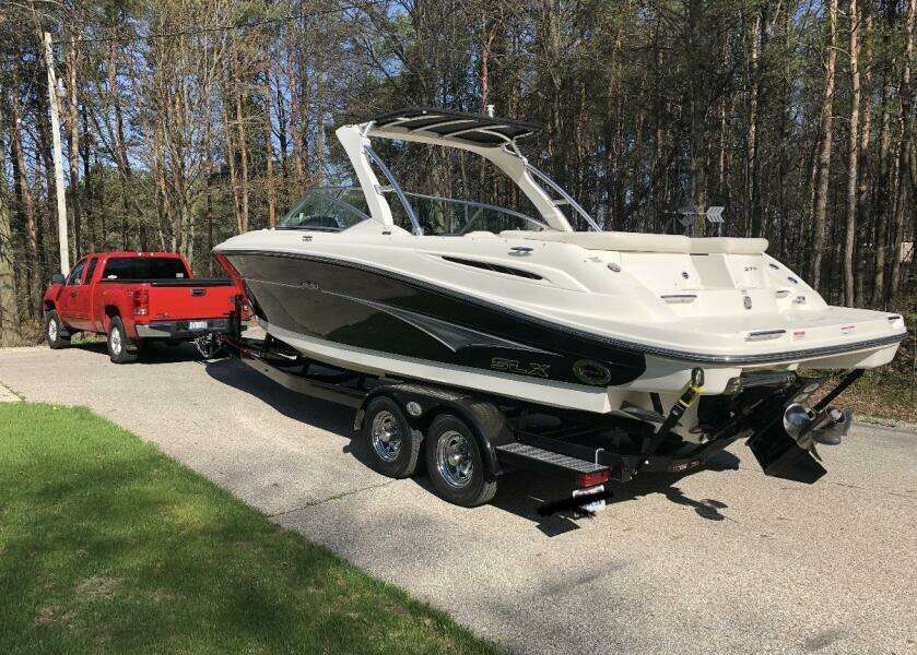 2007 Sea Ray 270 SLX