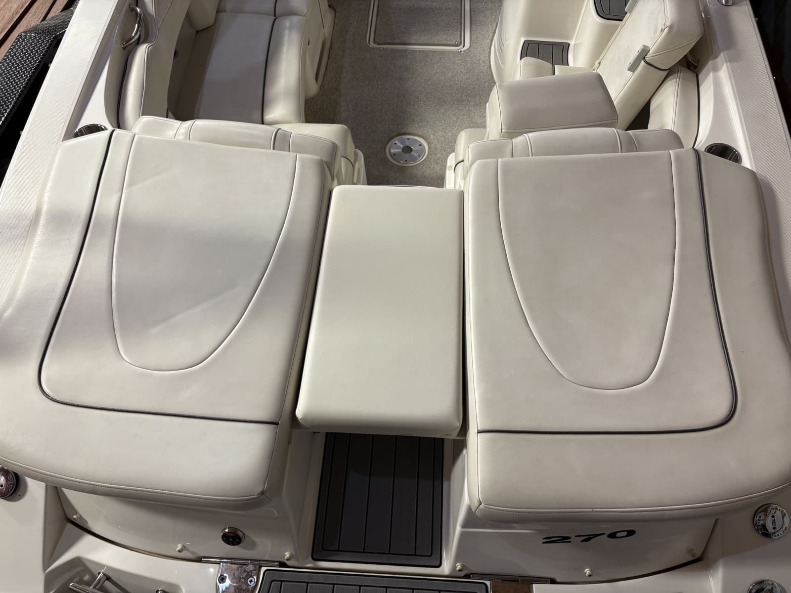 2007 Sea Ray 270 SLX