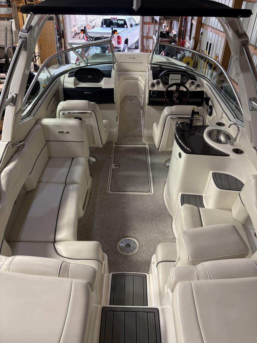 2007 Sea Ray 270 SLX
