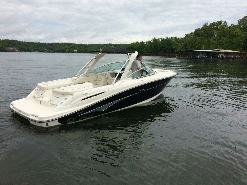 2007 Sea Ray 270 SLX